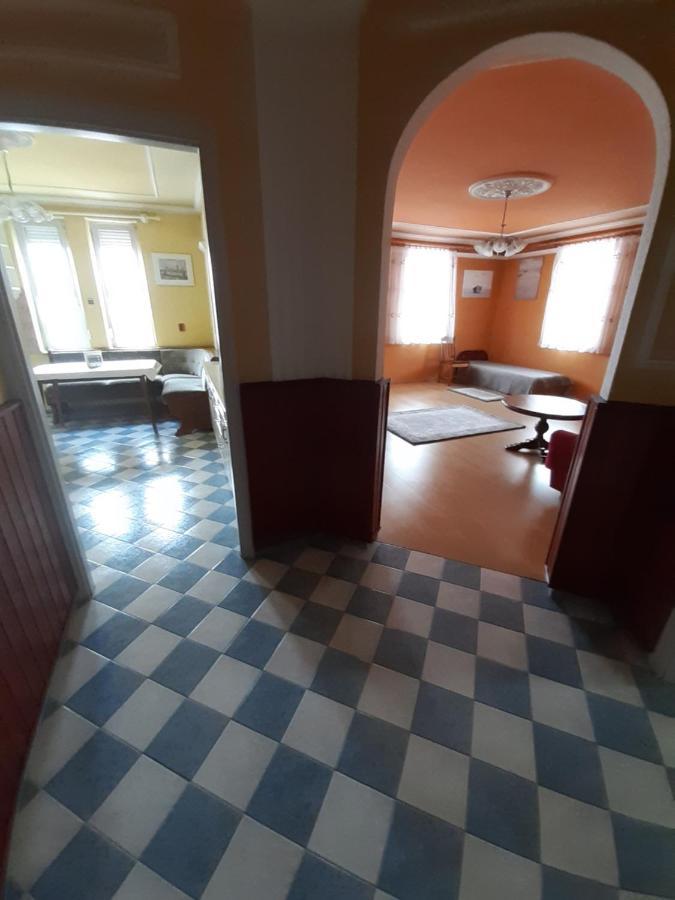 Dunafoldvar Gabor Pal 1 Apartman 1 Szoba מראה חיצוני תמונה